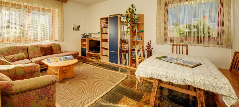 Appartment mit Wohnzimmer